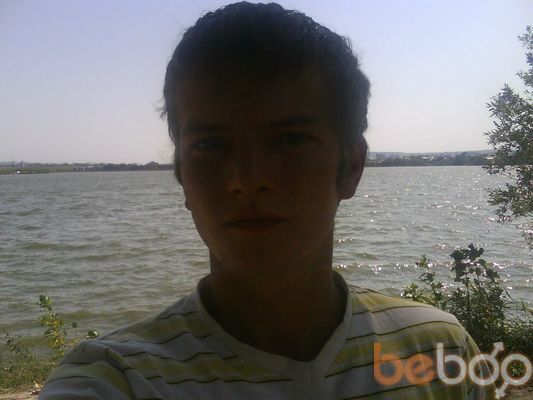  3246619  Eminem, 36 ,    