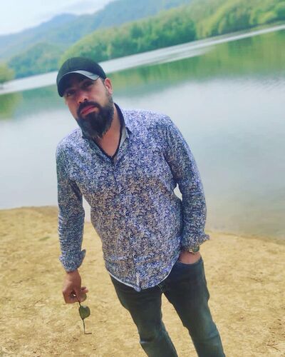  ,   Emin, 40 ,   ,   