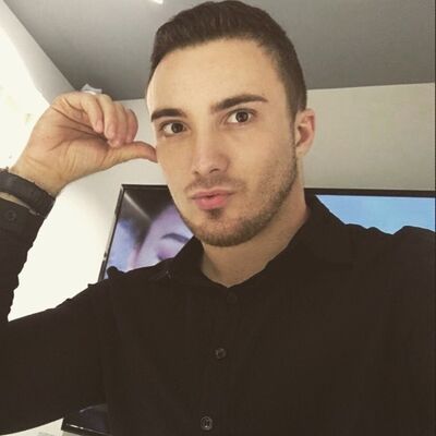  ,   Maxim, 37 ,   , 