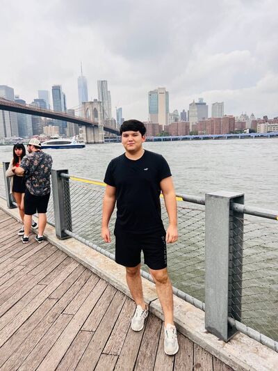  ,   Alex, 24 ,   ,   