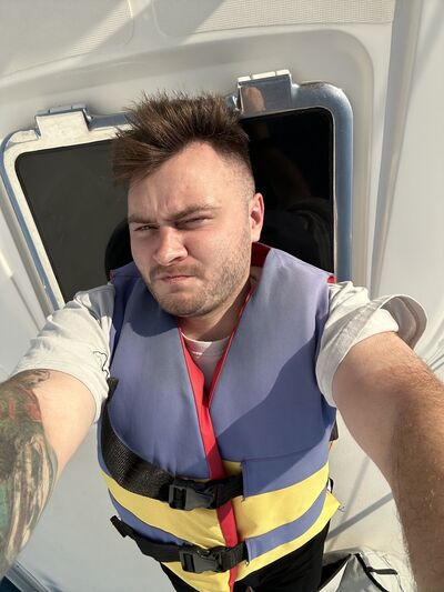  ,   , 28 ,   ,   