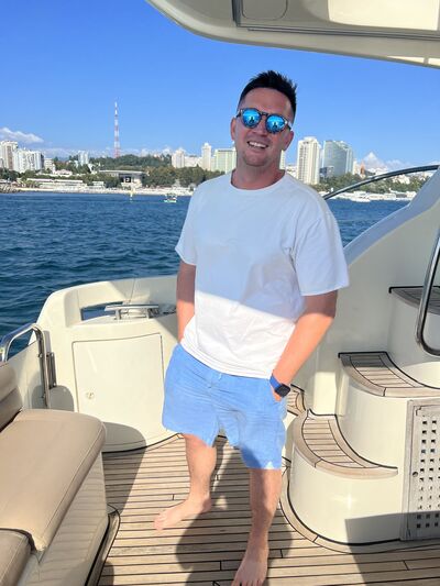  ,   Georgy, 39 ,   ,   , c , 