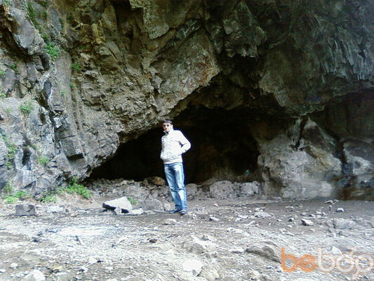  ,   Artur, 35 ,   