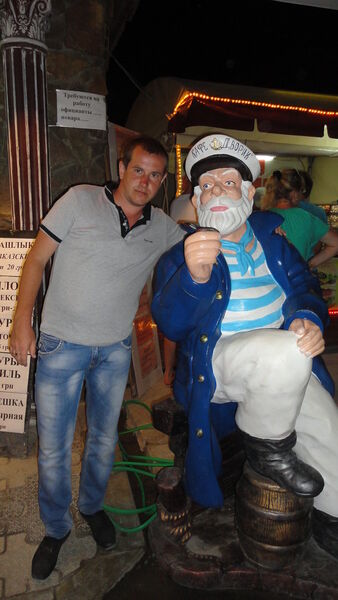  ,   Ruslan, 40 ,   ,   , c 