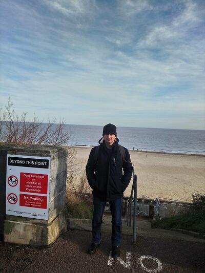  ,   Artur, 41 ,   ,   , c 