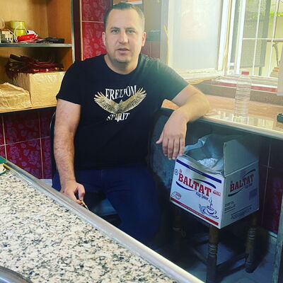  ,   Levent, 32 ,   ,   