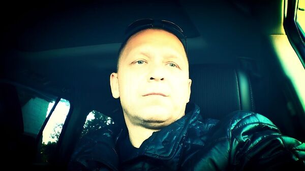  ,   Vic, 56 ,   ,   