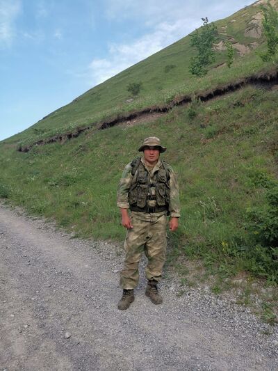  ,   Ruslan, 40 ,   ,   , c , 