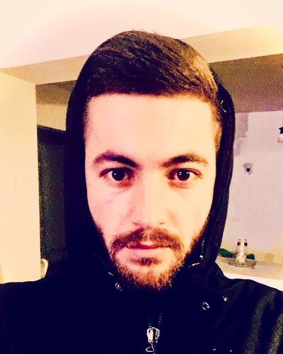  ,   Edmon, 29 ,   ,   