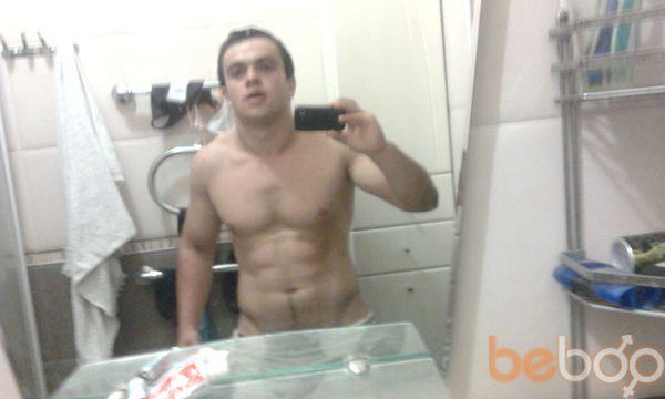  ,   Hugo, 32 ,   ,   , c 