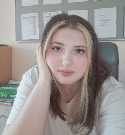 -,   Nadezhda, 23 ,   ,   , c 