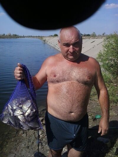  ,   Aleks, 54 ,   ,   , c 