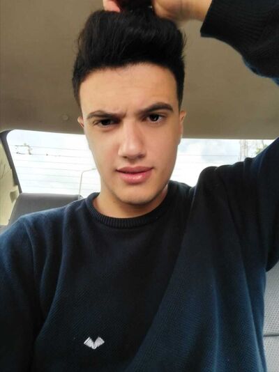  ,   Johnathan, 28 ,   ,   