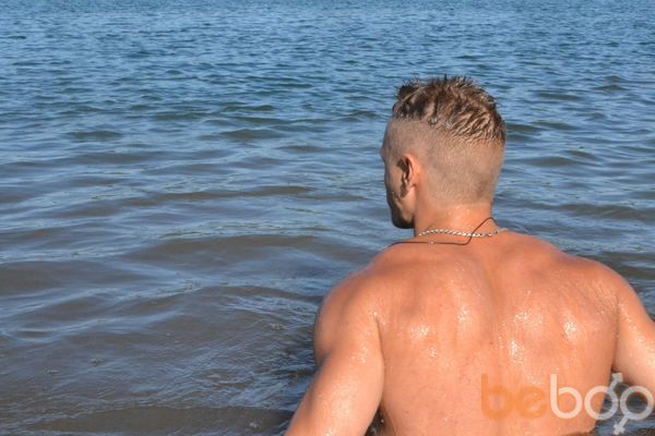  ,   Petr, 32 ,   