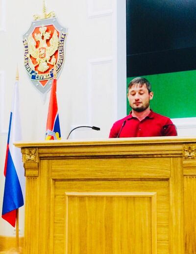  ,   Rich, 37 ,   ,   , c , 