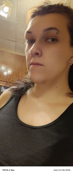  ,   Kris, 36 ,   