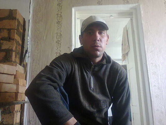  ,   Alex, 39 ,   ,   , c , 