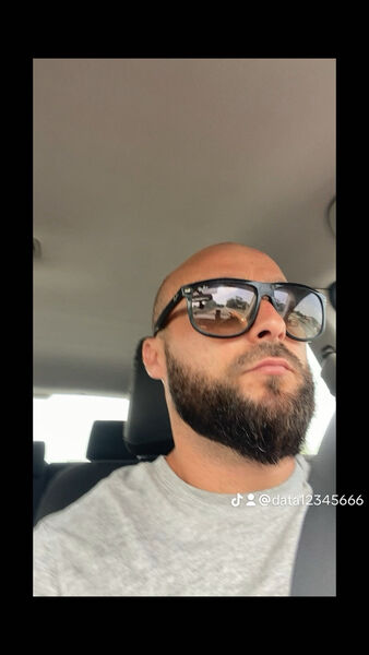  ,   Alexandru, 35 ,   ,   