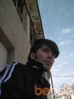  1943819  Firuz, 37 ,    