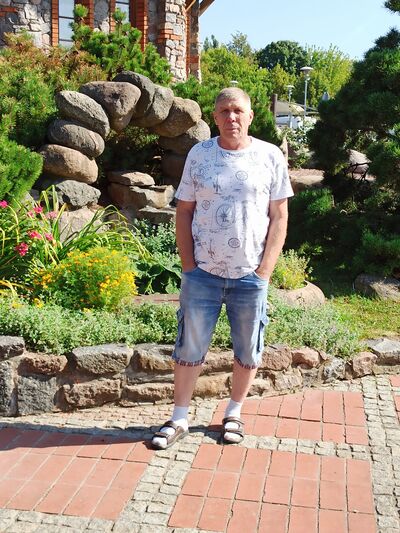  ,   Anatolii, 58 ,   c 