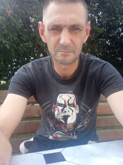  ,   Igor, 39 ,   c 