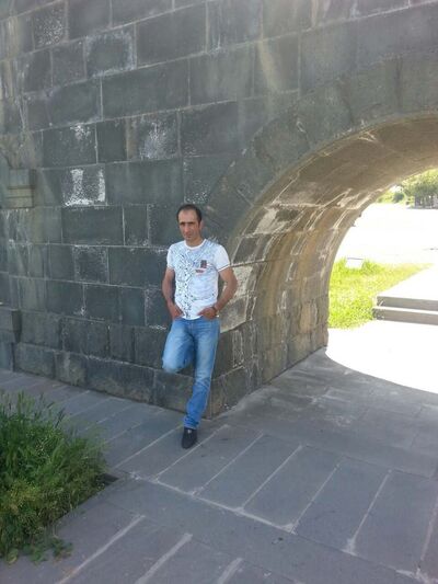  ,   Artur, 43 ,   ,   , c 