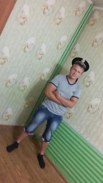  ,   Denis, 33 ,   ,   , c , 