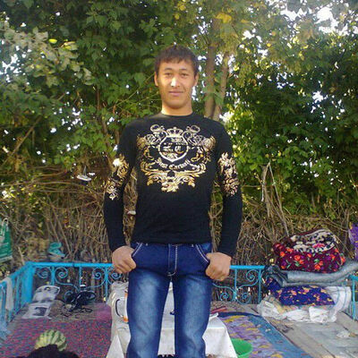  ,   Aziz, 32 ,   ,   , c 