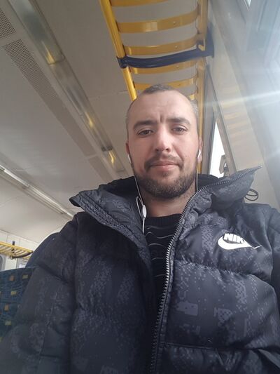  ,   Dima, 42 ,   