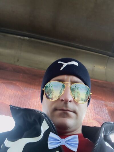  ,   Boris, 38 ,   ,   