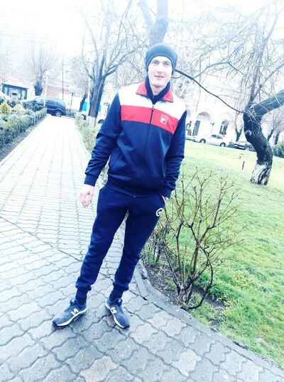  ,   Arman, 30 ,   ,   
