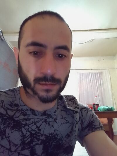  ,   Grigor, 29 ,   ,   