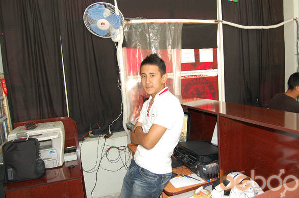  ,   Doniyor, 30 ,   ,   , c 