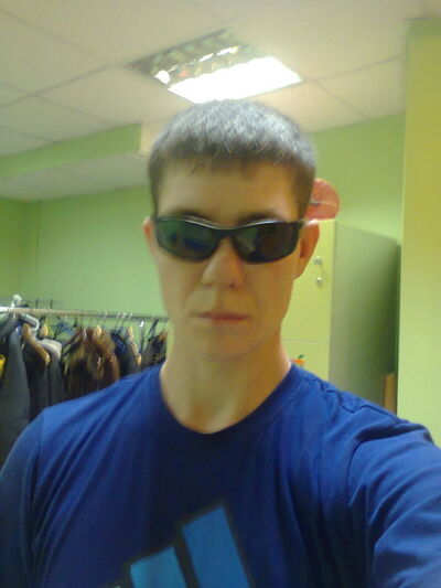  --,   Denis, 40 ,   ,   , c , 