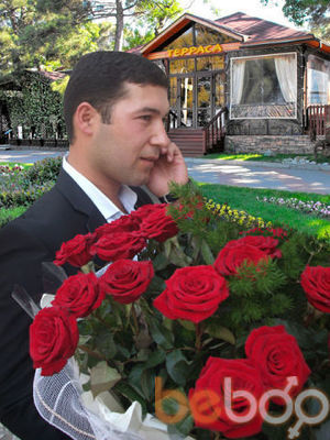  ,   Sasha, 37 ,   