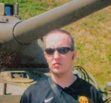  ,   Vlad, 53 ,   ,   