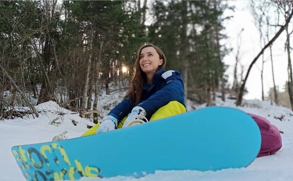  ,   Olga, 33 ,   ,   