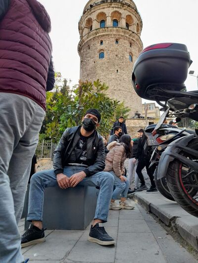  -,   , 32 ,   ,   