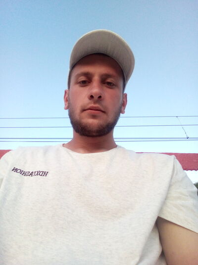  ,   Toni, 27 ,   ,   , c 