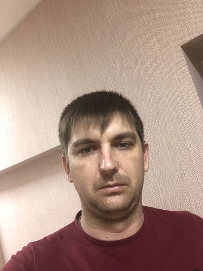  ,   Yury, 31 ,   ,   , 