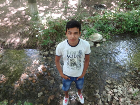  ,   Shaxzod, 32 ,   