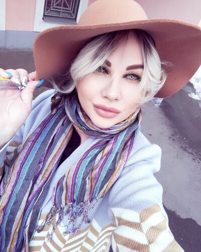  ,   Marina, 38 ,   ,   