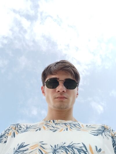  ,   LUKAS, 25 ,   ,   