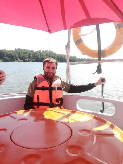  -,   Volodya, 33 ,   ,   , c , 