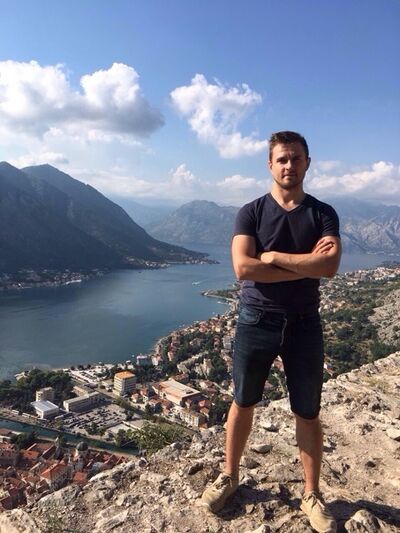  ,   Maks, 37 ,   ,   