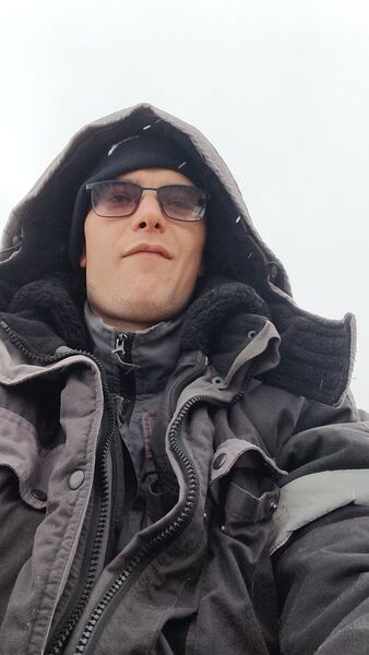  ,   Artem, 34 ,   ,   