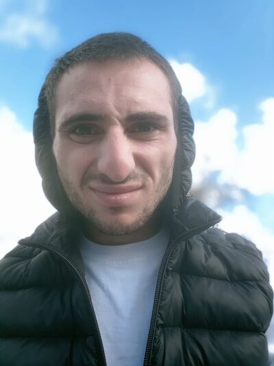  ,   Maxim, 25 ,   ,   , c 