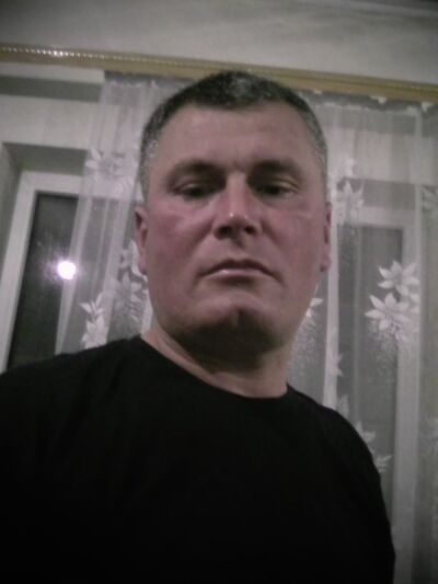  ,   Ruslan, 47 ,   ,   , c 