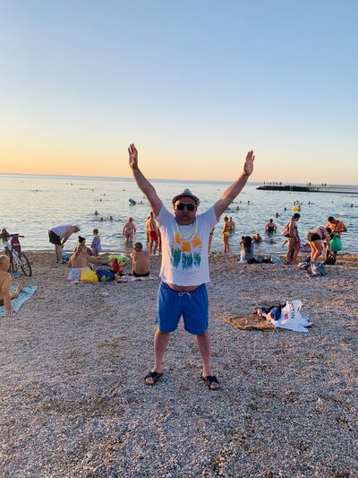  ,   Aleks, 45 ,   ,   