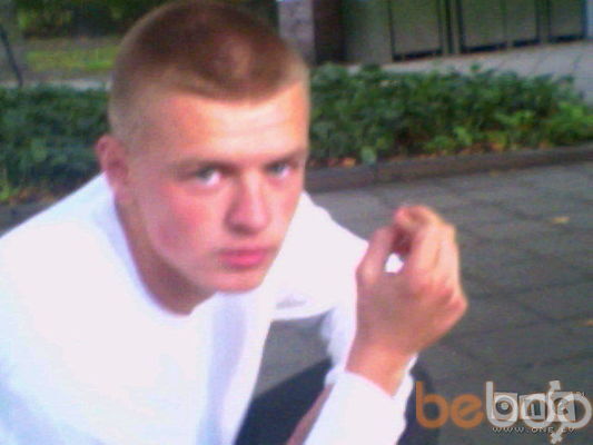  ,   Mihail, 39 ,   
